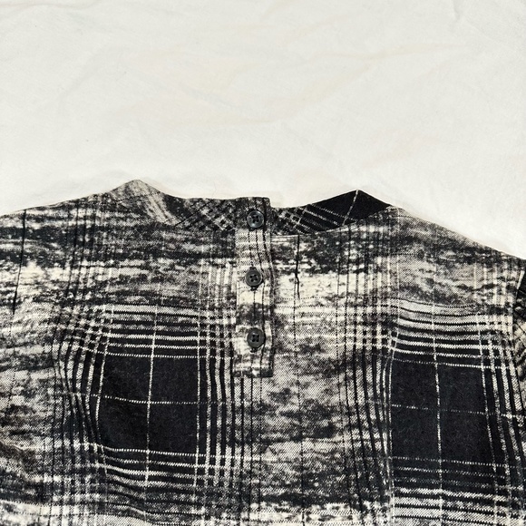 BCBGENERATION PLAID LONG SLEEVE DRESS - Picture 6 of 10